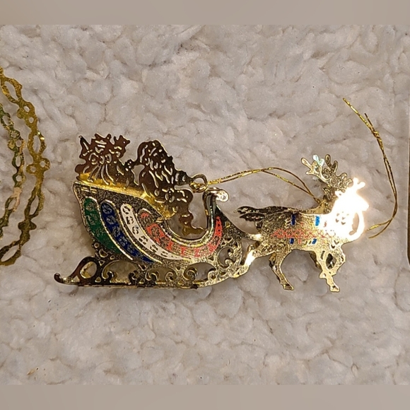 Vintage 12 Days of Christmas pierced metal tree ornaments, lot of 6 - Picture 4 of 5